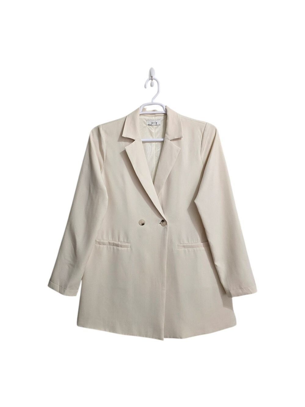 Sadie & Sage Carrey Blazer In Ivory Sz L